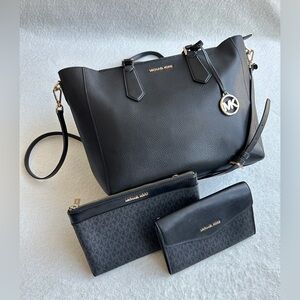EUC Michael Kors Kimberly Large 3-in-1 Tote‎ Bag Set pebbled black leather
